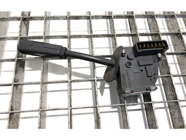 Переключатель дворников Renault Trafic I