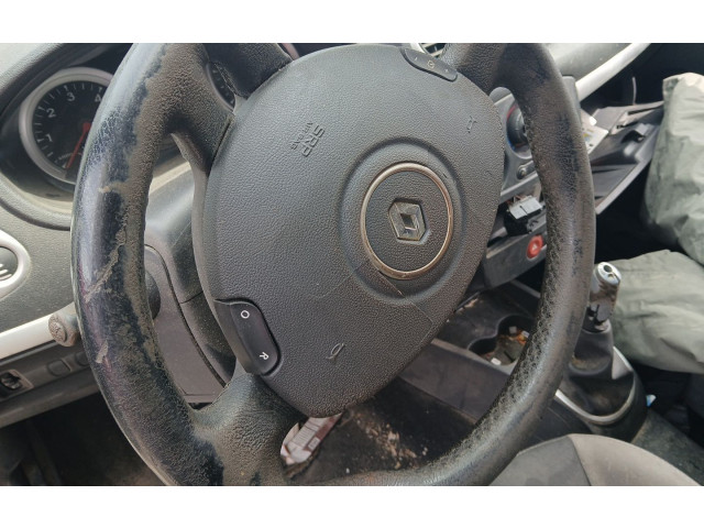 Подушка безопасности водителя    Renault Clio III
