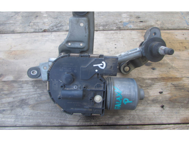 Двигатель стеклоочистителей