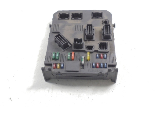   Pojistková skříňka S118263BN1, S118263BN1   Alpine C2 2003