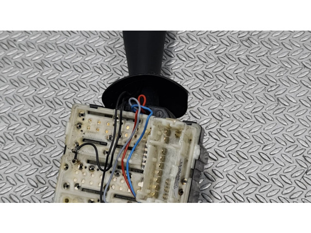 Ручка стеклоочистителей 255673202R, 142803   Renault Clio IV