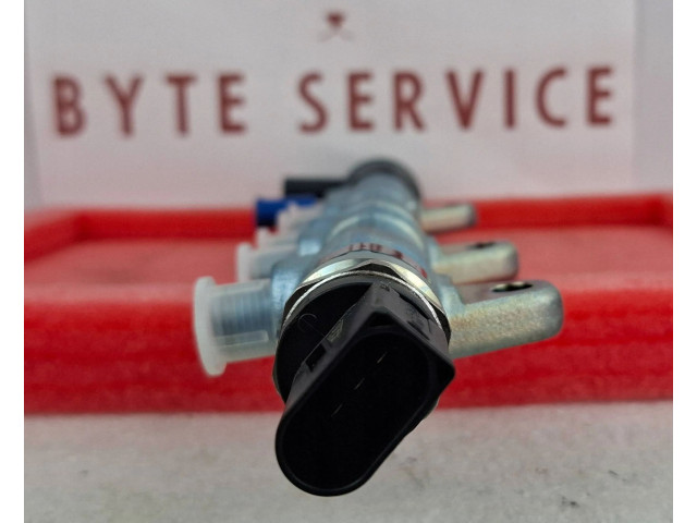 Топливная рампа 8594562   BMW X5 G05   для двигателя B47D20B