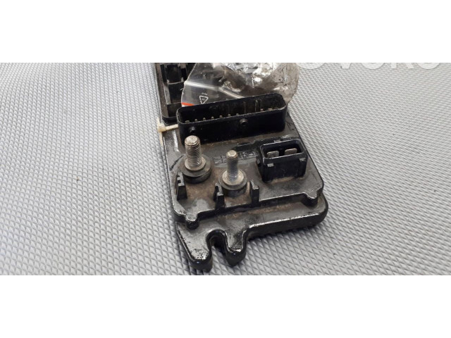 Блок предохранителей  PA6-GF-M40   Alfa Romeo 166    