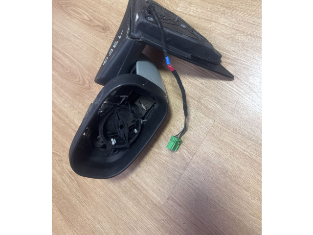 Зеркало электрическое Volvo C30 2007 - 2010 года