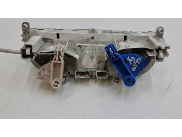 Блок управления климат-контролем T1019676Z, E1072485 Renault Clio IV