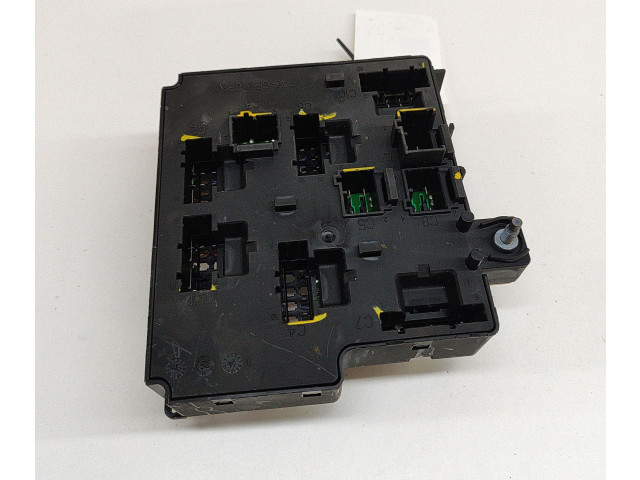 Pojistková skříňka 32212299 Volvo V60 2020