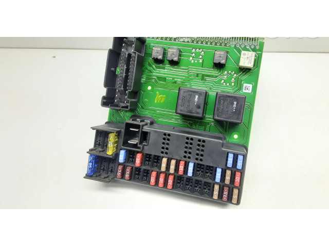 Pojistková skříňka 31314468, 28241898 Volvo XC90 2010