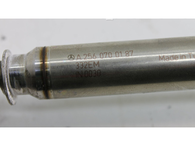 Vstřikovač A2560700187, 0261500397 Mercedes-Benz GLA W156 M 133.980