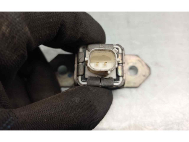 Блок предохранителей 8851A083 Mitsubishi L200