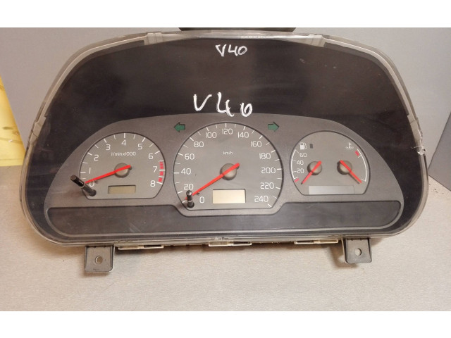 Přístrojová deska Volvo S40, V40 2001 30819871, 30822392