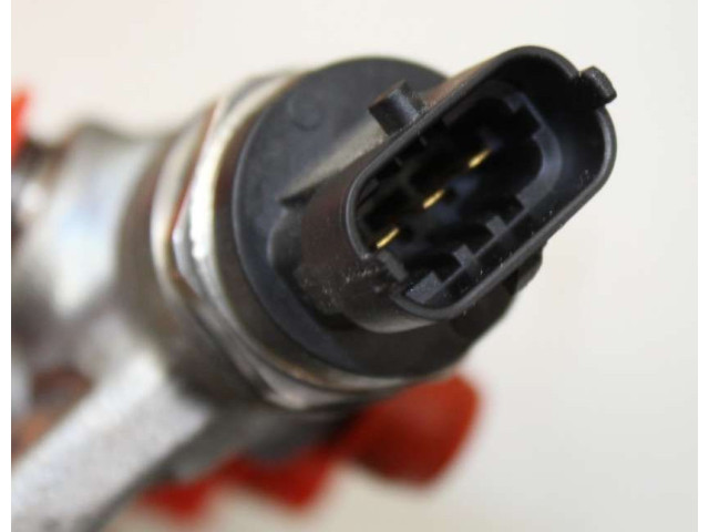 Топливная рампа 55277611, 0445214254 Fiat Freemont для двигателя 939.B5.000