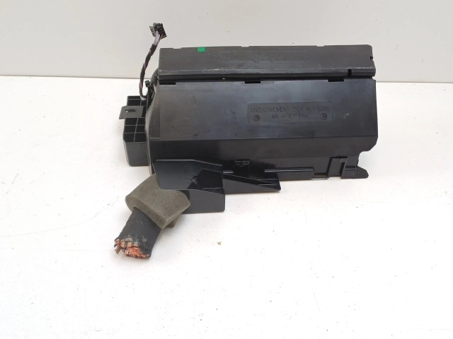 Pojistková skříňka 1695450540 Mercedes-Benz B W245 2008