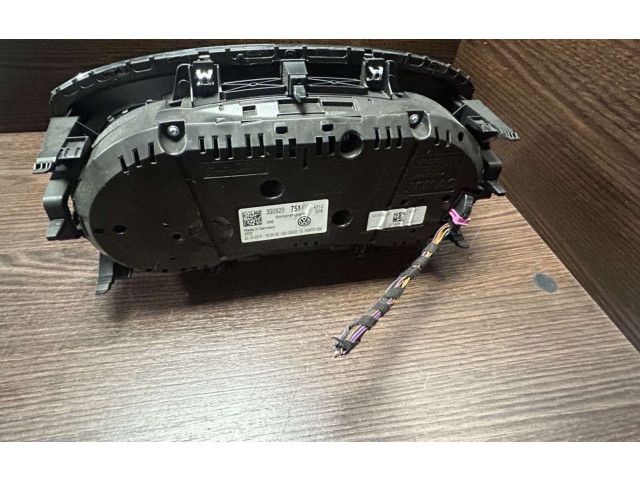 Přístrojová deska Volkswagen PASSAT B8 USA 2015 3G0920751, 3G0920751