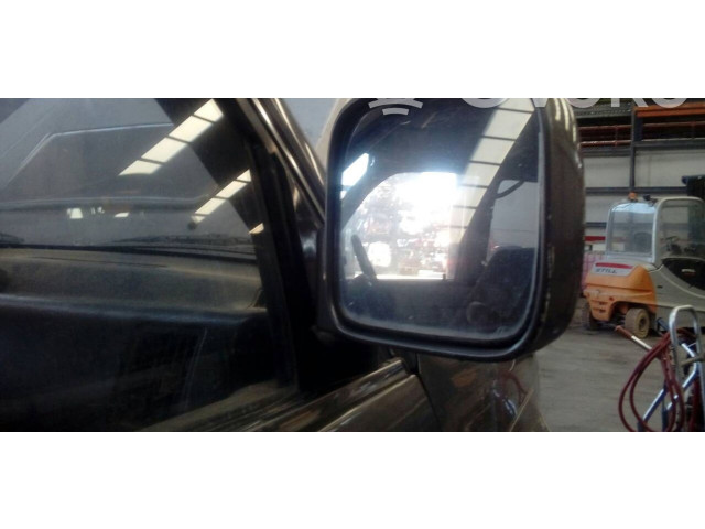 Zpětné zrcátko Opel Monterey 1997