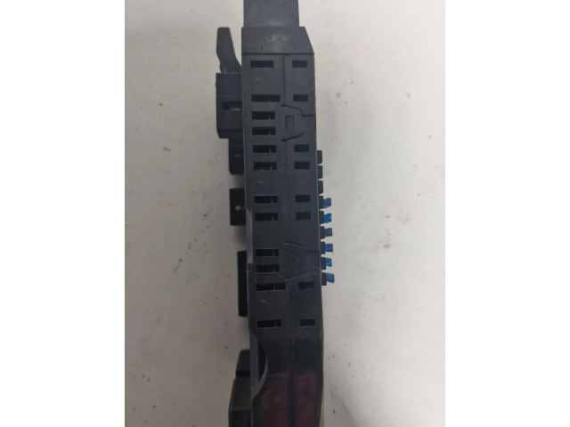 Pojistková skříňka 0005400650, 081501002 Mercedes-Benz Vito Viano W638 1999