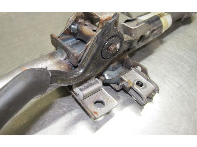 Ось рулевого колеса Rover 25