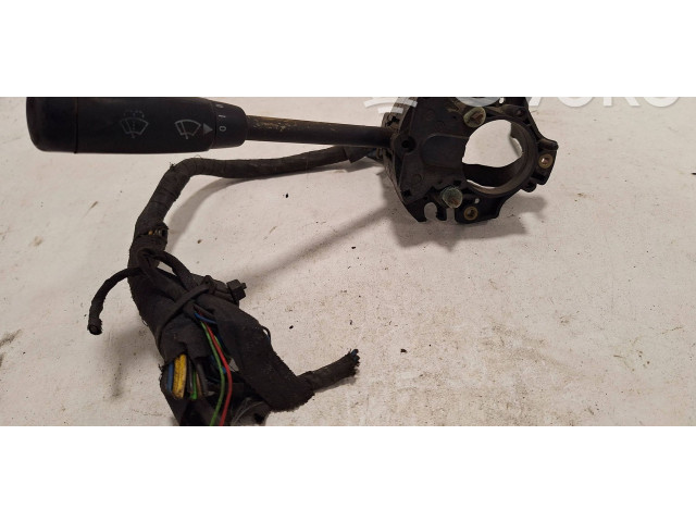 Ручка стеклоочистителей SAEQB84   Mercedes-Benz E W124