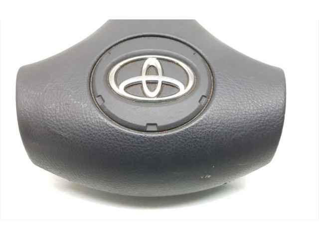 Подушка безопасности водителя 8420503   Toyota Corolla Verso E121