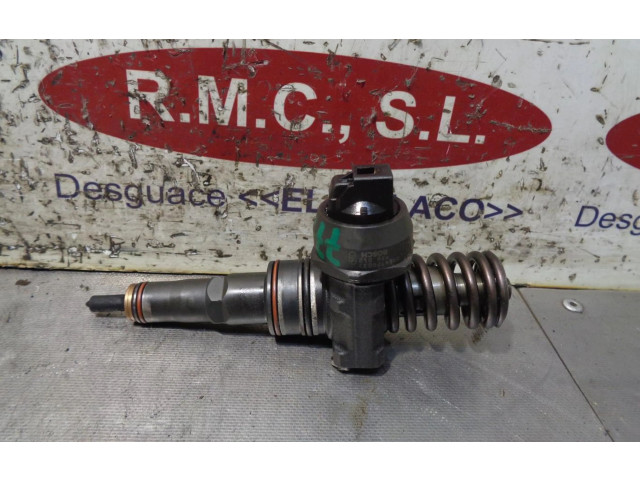 Форсунка 038130073 Volkswagen Bora