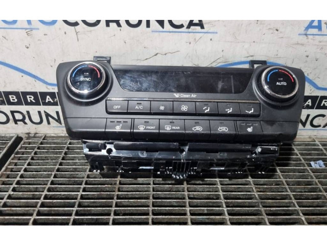 Блок управления климат-контролем    Hyundai Tucson TL