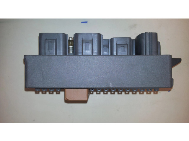 Блок предохранителей 2W9314N023BC, 2W9314A073BE Jaguar XJ X350