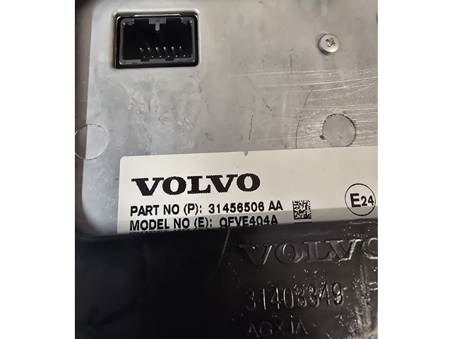 Дисплей    31456506   Volvo XC90