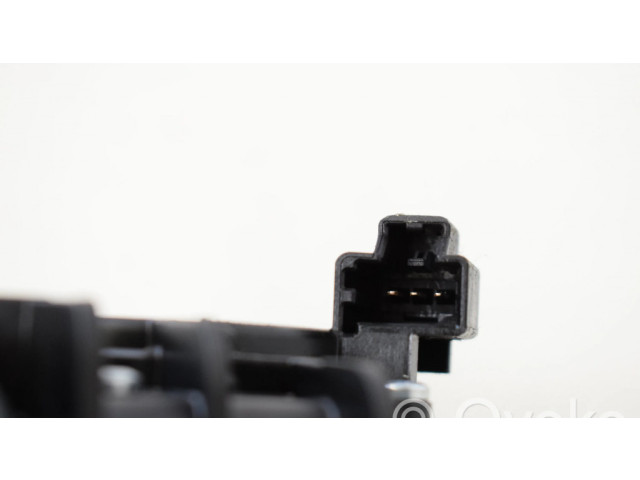 Моторчик заднего дворника 313499380 Volvo XC90