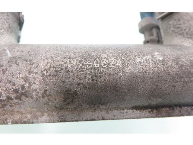 Топливная рампа 12790825, 12790824   Saab 9-5   для двигателя B205E