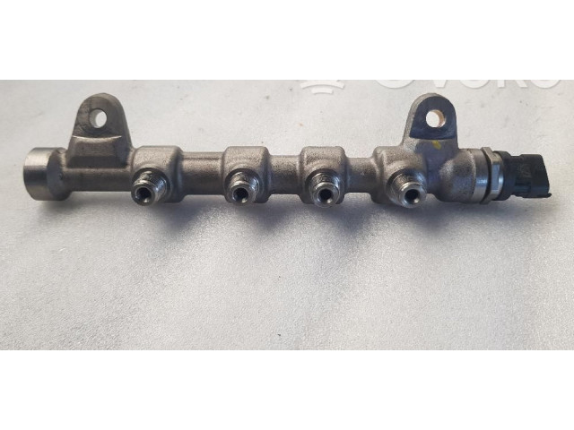 Топливная рампа 0445214192   Alfa Romeo Giulietta   для двигателя 940A3000