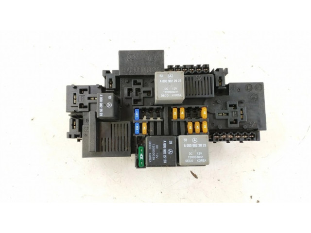 Pojistková skříňka 2229063701, 2229063202 Mercedes-Benz GLC X253 C253 2017