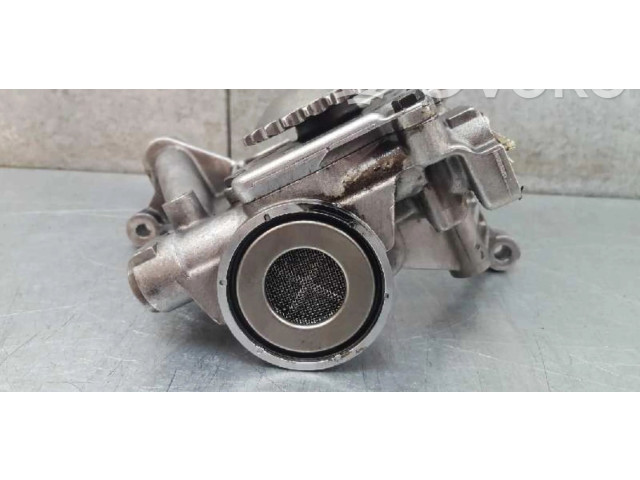 Čerpadlo oleje 059115105G Audi A8 S8 D2 4D