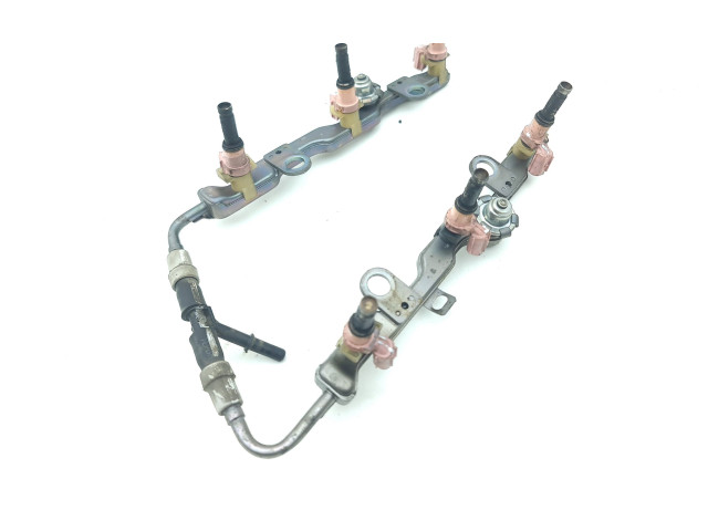 Vstřikovač 2325031070   Lexus GS 300 350 430 450H     