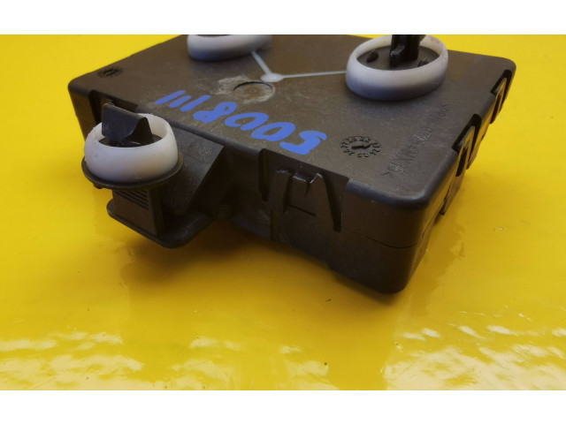 Блок управления 9863239680 Peugeot 5008 II