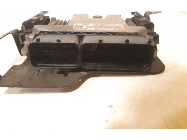 Řídící jednotka 03G906021AR Volkswagen Caddy 2005