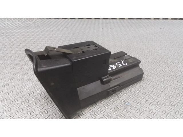 Дисплей 156047519 Alfa Romeo 156