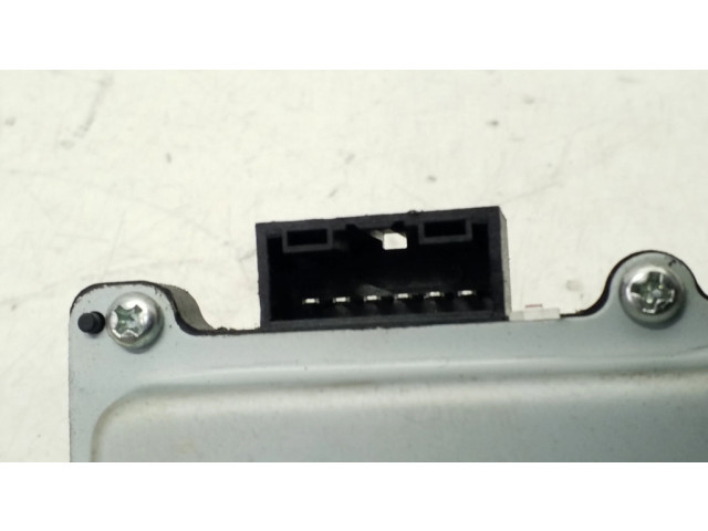 Моторчик заднего дворника 96627058    Chevrolet Captiva