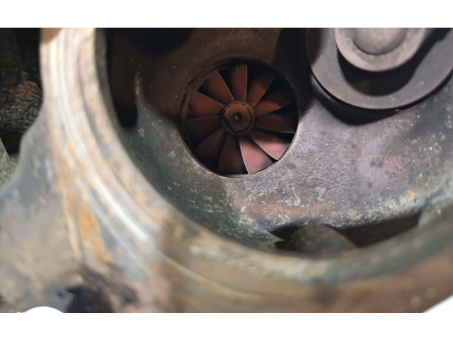 Turbodmychadlo Турбина 49335-01811   Renault Clio IV   