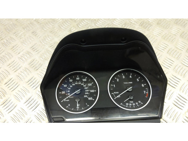 Přístrojová deska BMW X1 F48 F49 2016 9295445