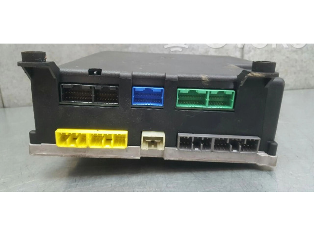 Блок управления двигателя YWC106760 Land Rover Range Rover Classic