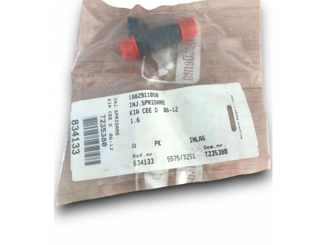 Форсунка 904YM-QC08831    KIA Ceed   