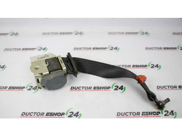 Задний ремень безопасности