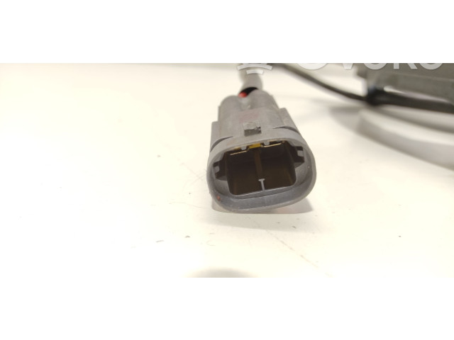 Вентилятор радиатора 1830884016 Citroen C5 2.2