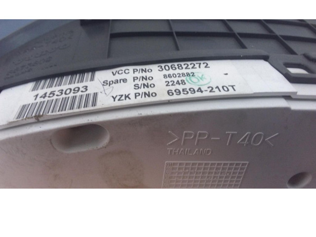 Панель приборов 30682272, 30682272   Volvo S60       