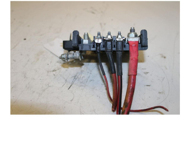   Pojistková skříňka 00505595570   Alfa Romeo Stelvio 2016