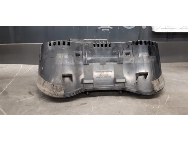 Панель приборов 8P0920931   Audi A3 S3 8P       