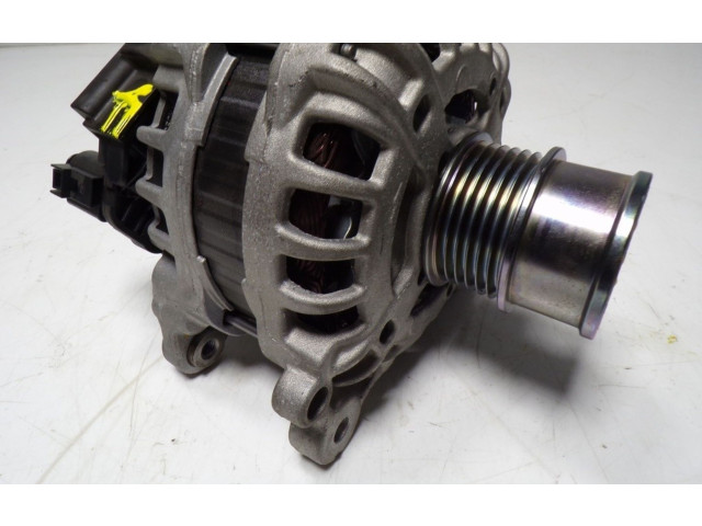 Генератор 04E903015A, 04E903015A   Audi A1      