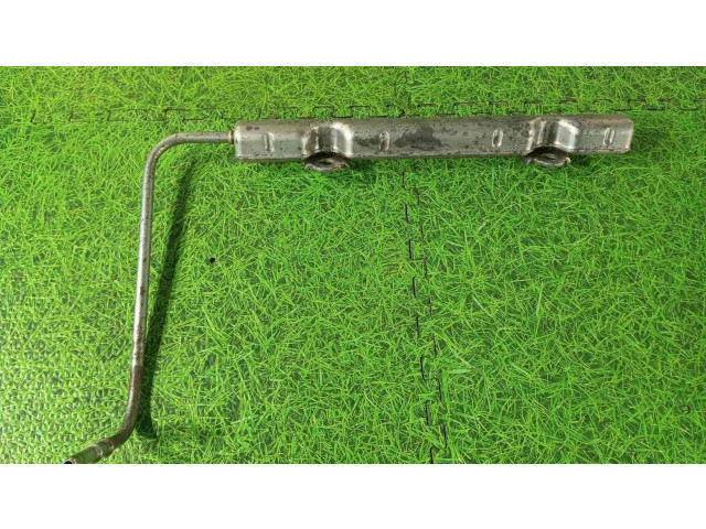 Vstřikovací lišta 2325021020 Toyota Prius (NHW20) pro benzínový motor 1.5