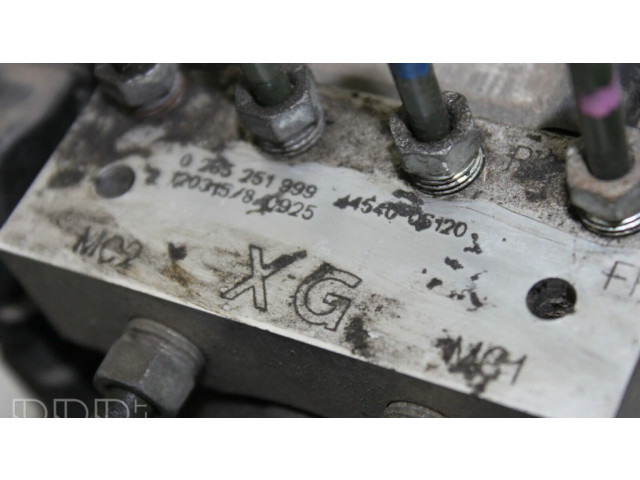 Jednotka ABS 4454005120 Toyota Avensis T270 2012