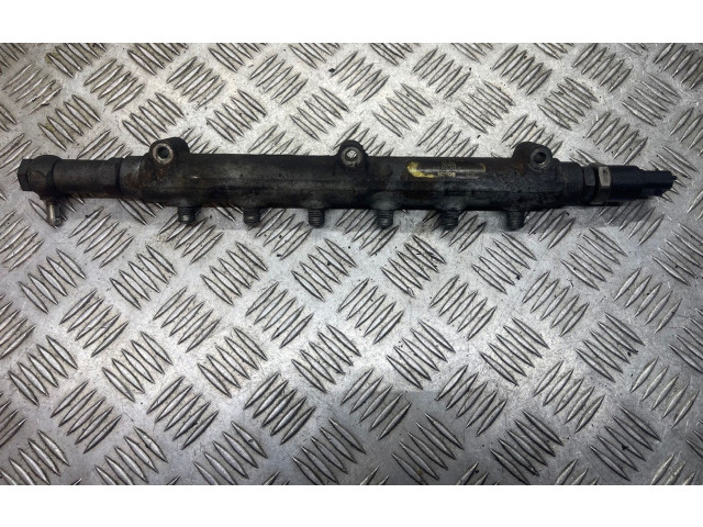 Топливная рампа 8658252, 002855 Volvo S80