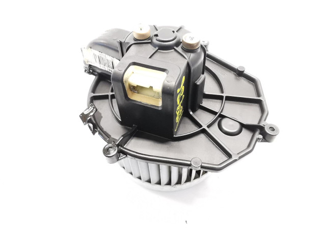 Вентилятор печки    181428100   Peugeot Partner